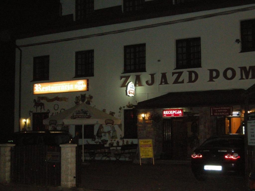 Zajazd Pomian 오자로프 마조비에츠키 외부 사진